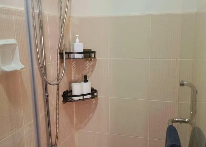 Brand New 2 Bedder Near Malls Smdc Bloom * Manila