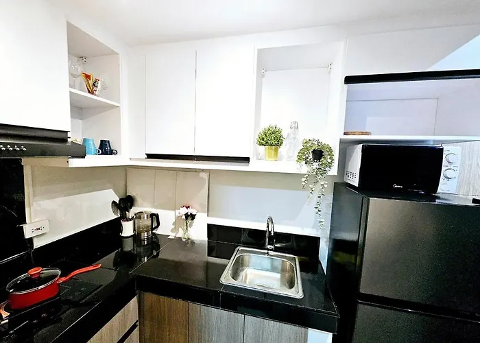Brand New 2 Bedder Near Malls Smdc Bloom Apartamento *
