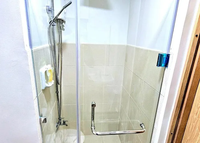 Brand New 2 Bedder Near Malls Smdc Bloom